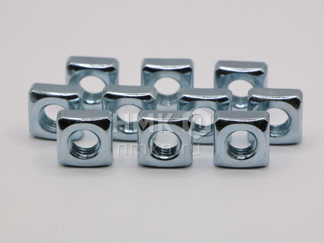 Гайка 251106 М8 квадратная цинк